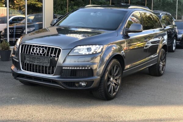 AUDI SQ7